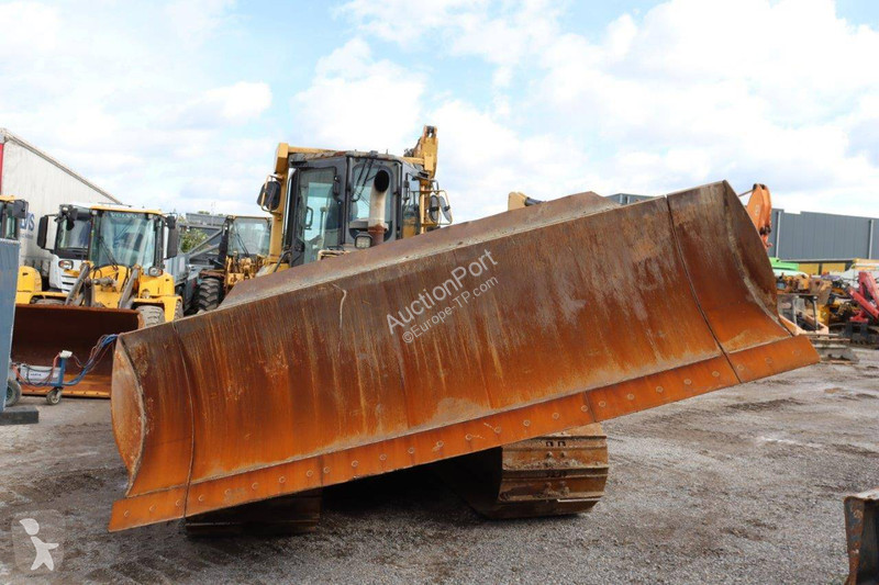 Bulldozer Komatsu EO