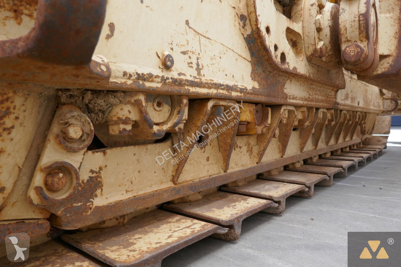 Buldozér Caterpillar Ex-army