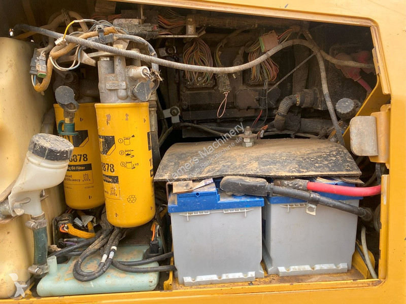 Bulldozer Caterpillar D6  NVT