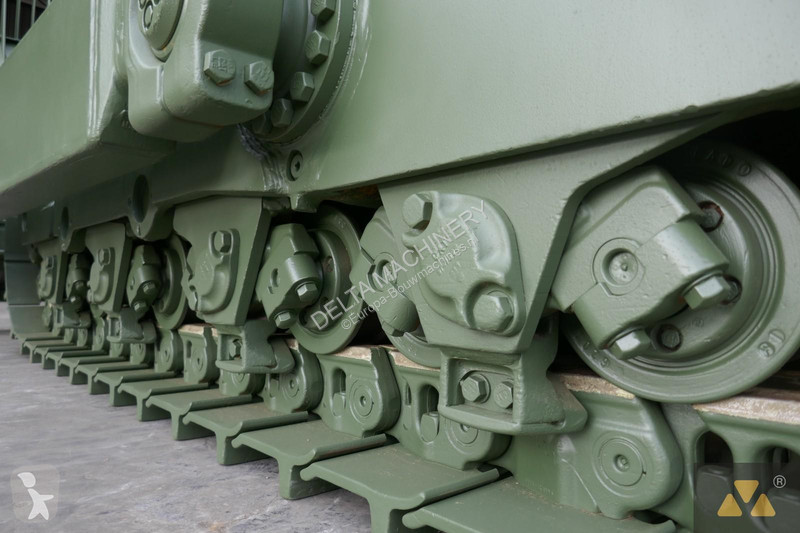 بلدوزر Caterpillar Ex-army