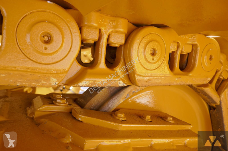 بلدوزر Caterpillar D6T