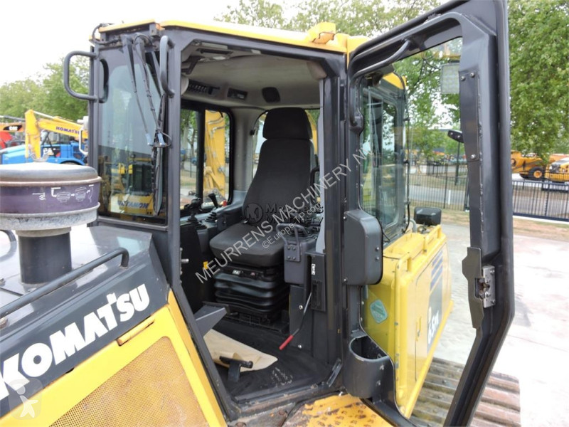 Buldozér Komatsu D65 PX ripper available
