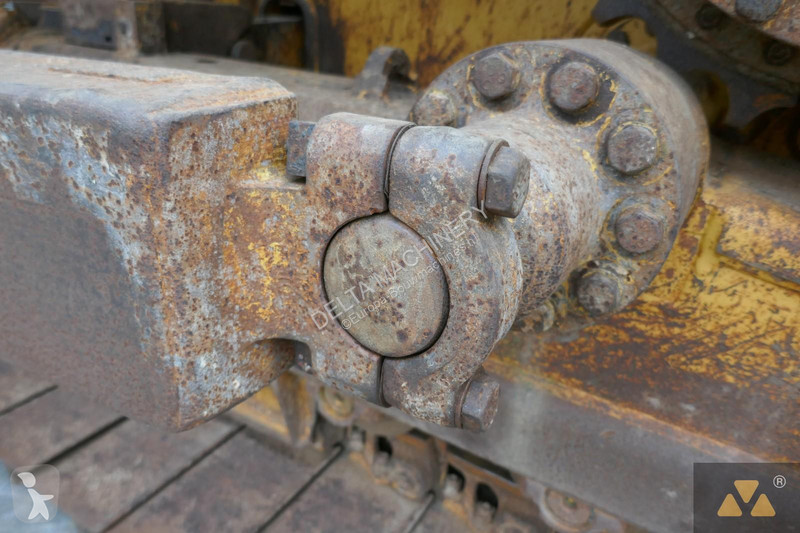 Bulldozer Caterpillar D6M
