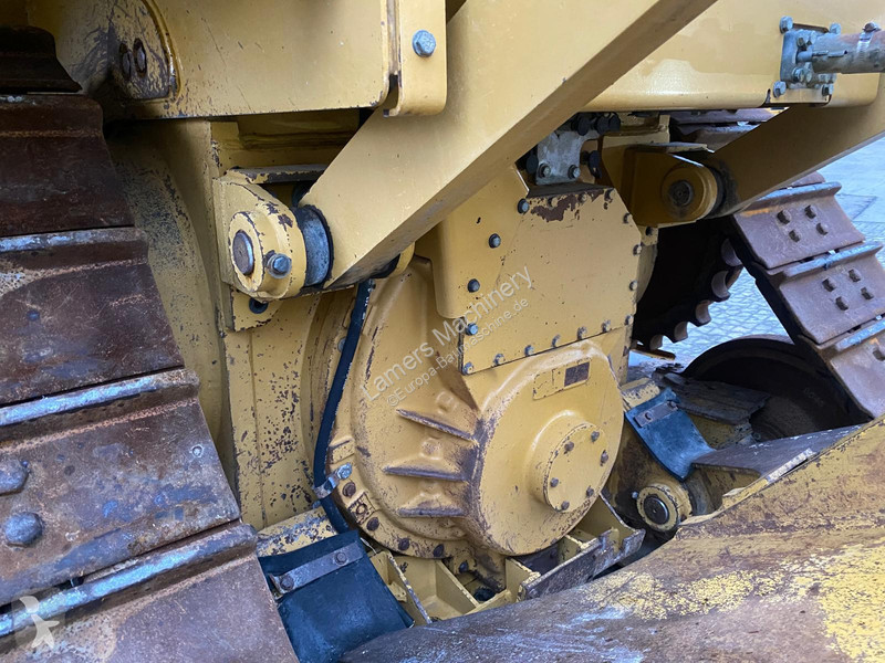 Бульдозер Caterpillar D6T