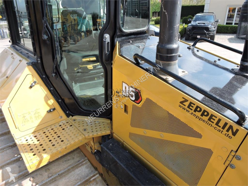 Bulldozer Caterpillar D5