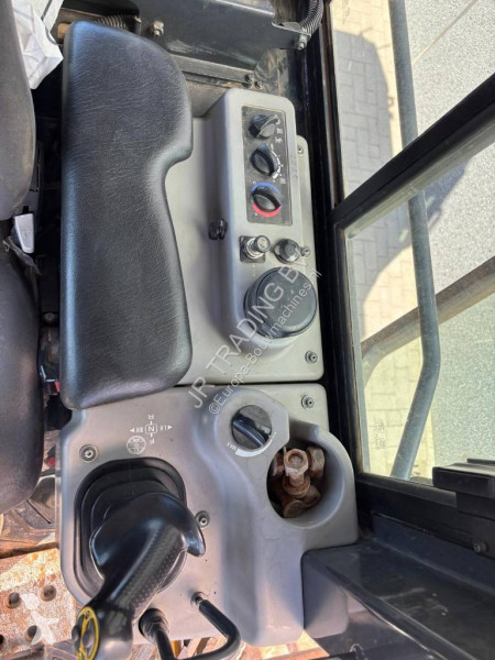 بلدوزر Komatsu EX23 (GPS Prepared)