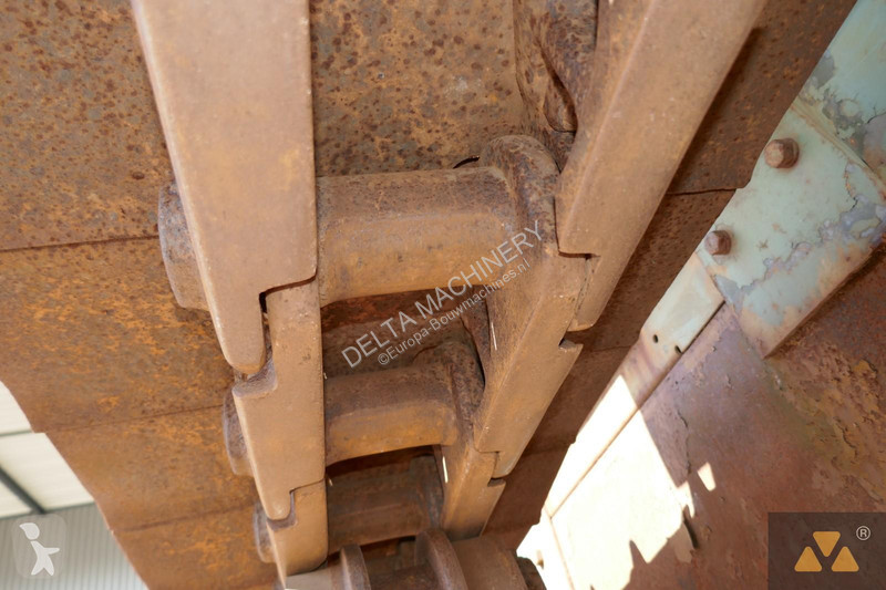 بلدوزر Caterpillar Ex-army