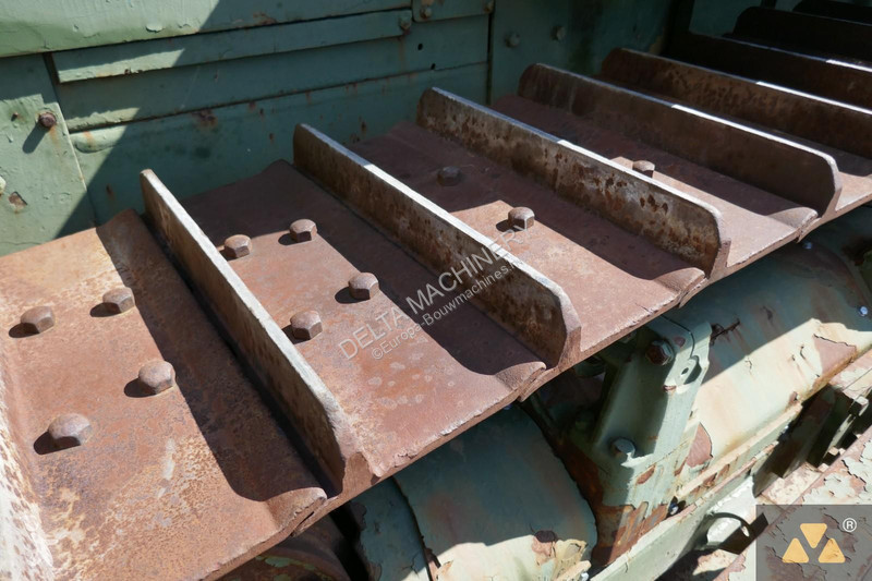 Bulldozer Caterpillar Ex-army
