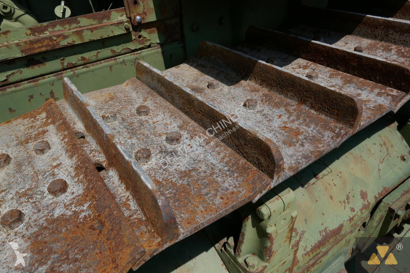 بلدوزر Caterpillar Ex-army