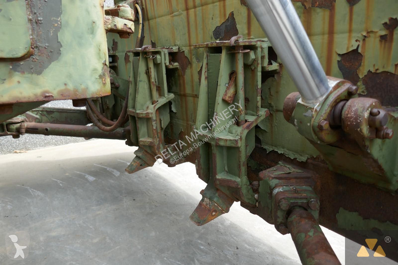 Bulldozer Caterpillar Ex-army