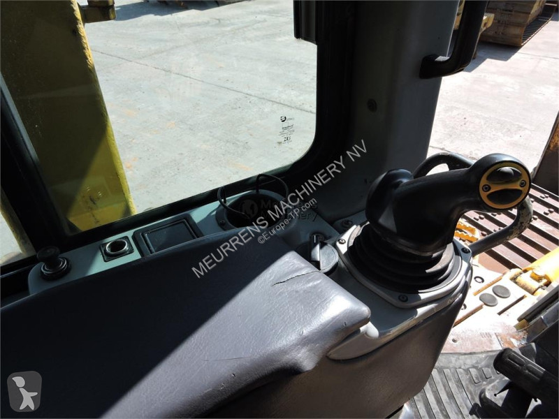 Buldozér Komatsu D61PX-15E
