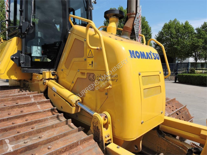 بلدوزر Komatsu I-24 + GPS