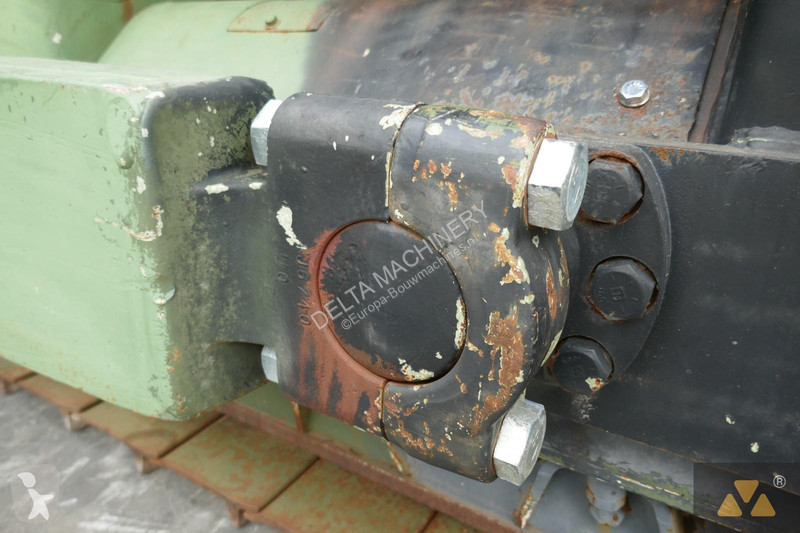 Buldozer Caterpillar Ex-army