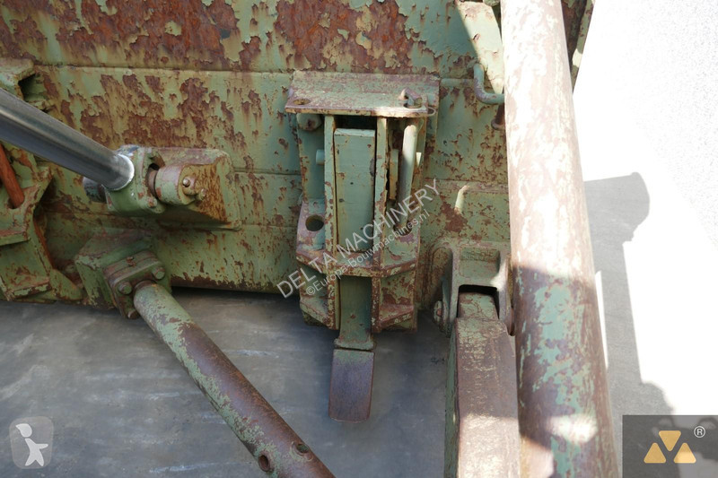 Bulldozer Caterpillar Ex-army