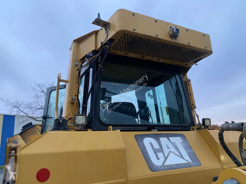 Бульдозер Caterpillar D6T
