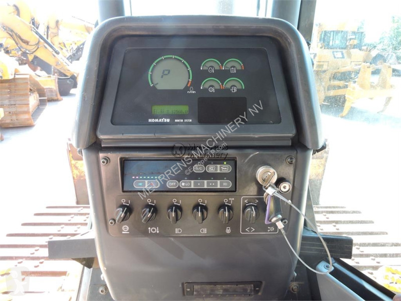 Buldozér Komatsu D61PX-15E