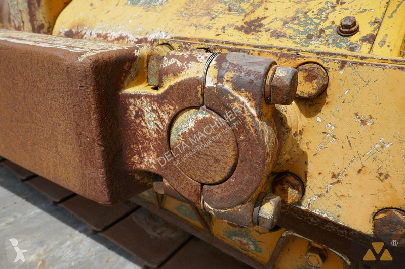 Buldozér Caterpillar Ex-army