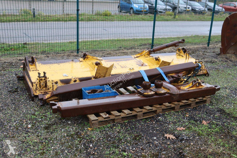 بلدوزر Komatsu