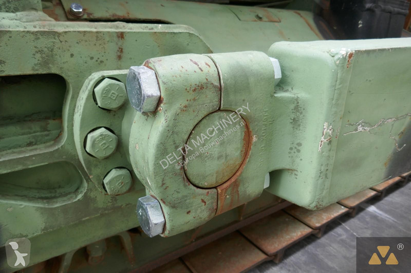 Buldozer Caterpillar Ex-army