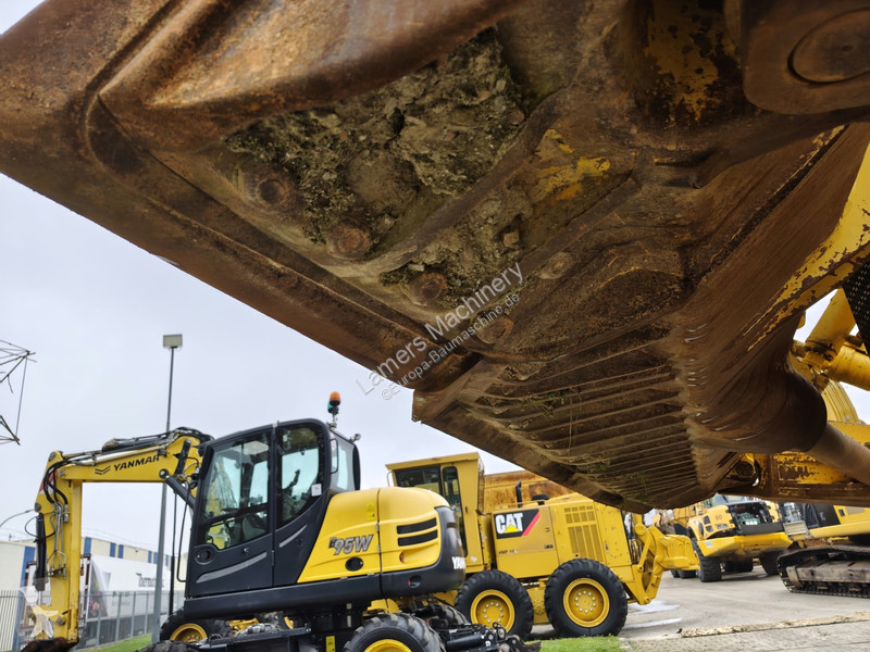 Bulldozer Komatsu D155 AX8