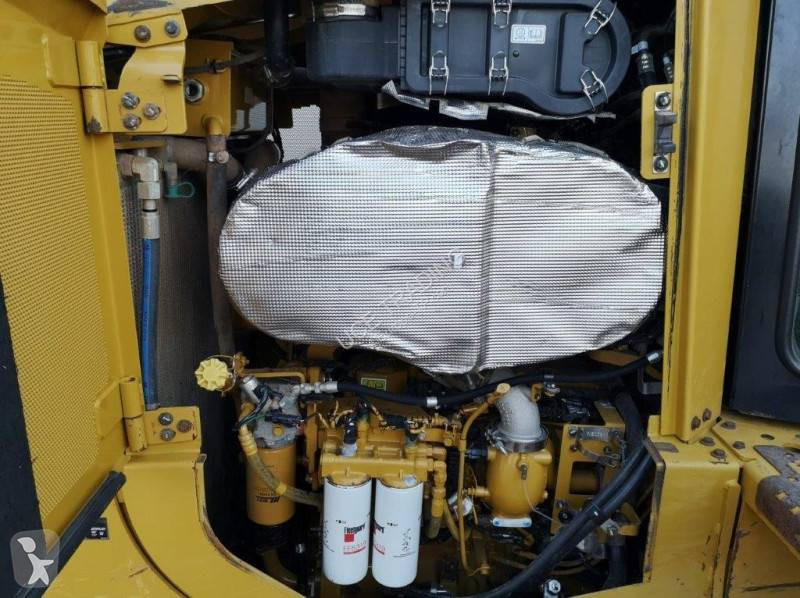 Bulldozer Caterpillar