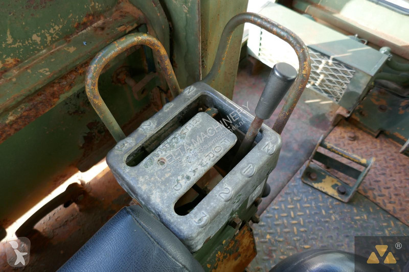 Bulldozer Caterpillar Ex-army