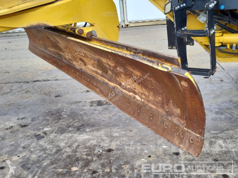 Buldozer Komatsu GD655-6