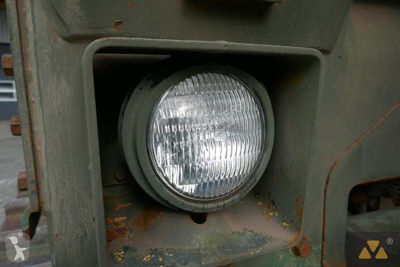 بلدوزر Caterpillar Ex-army