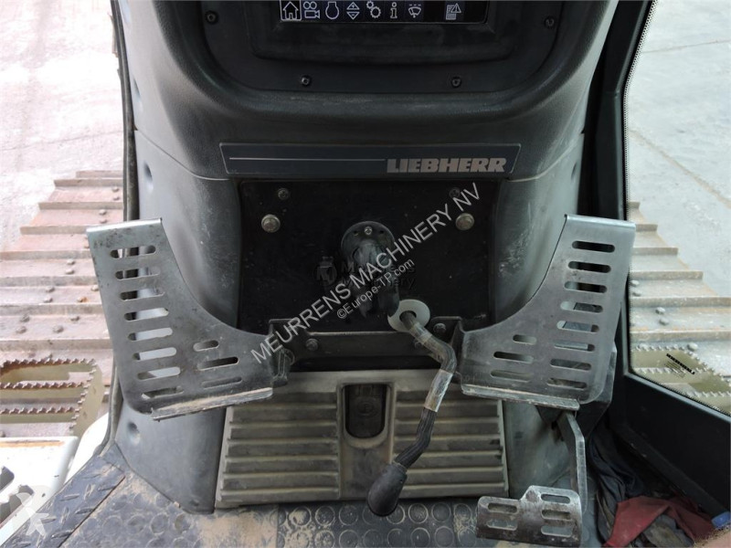 بلدوزر Liebherr