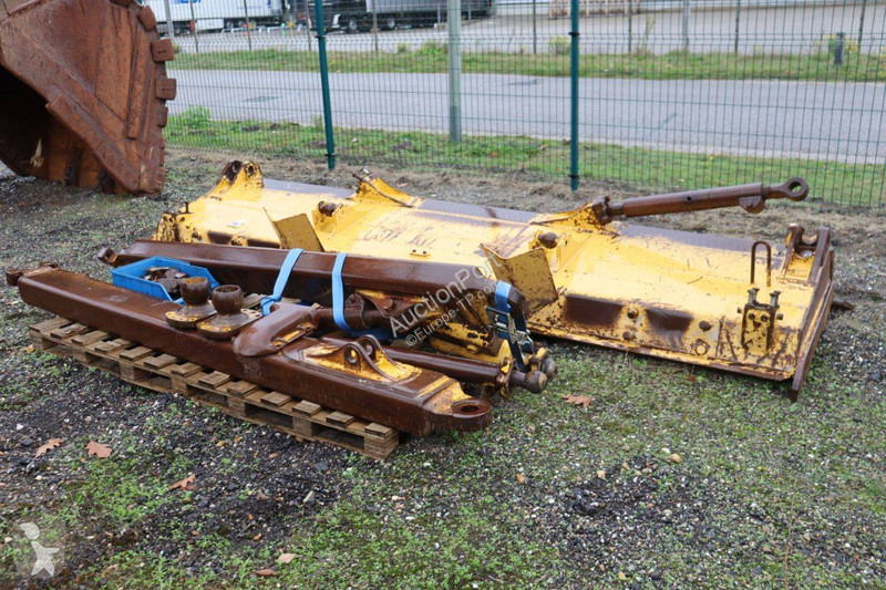 بلدوزر Komatsu