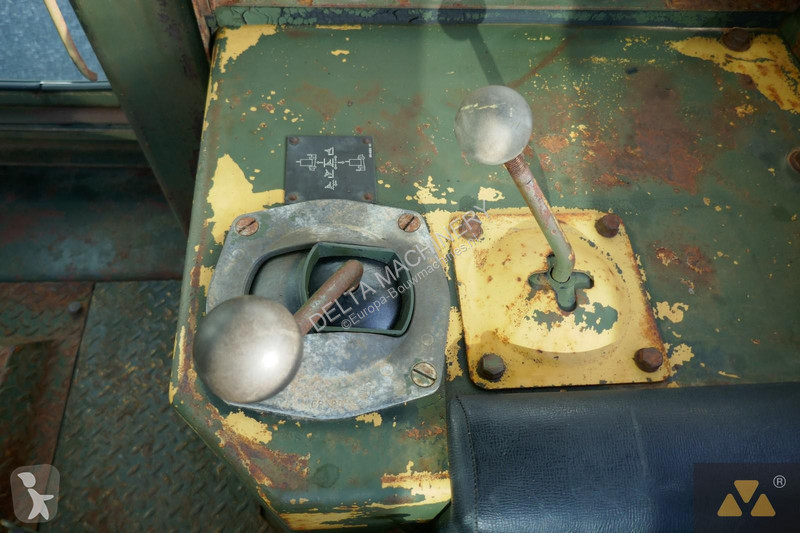 Bulldozer Caterpillar Ex-army