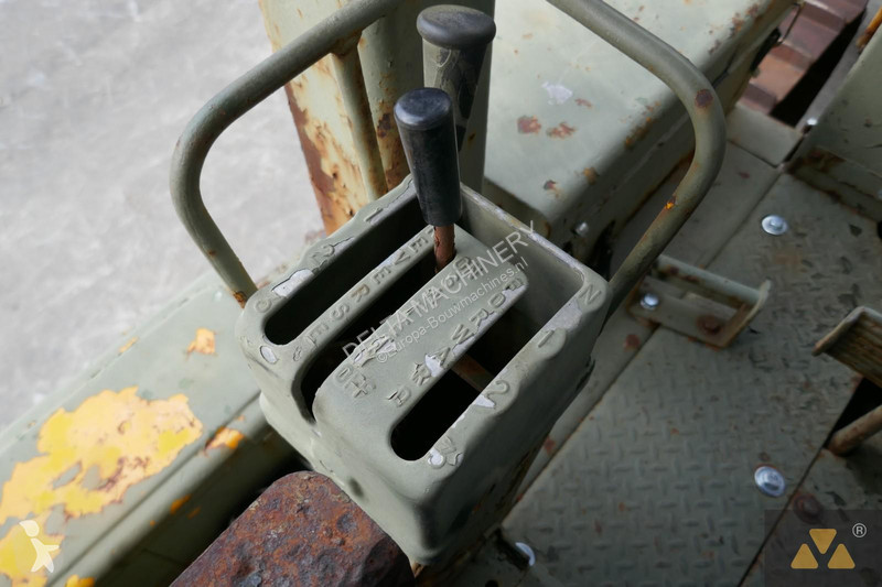 بلدوزر Caterpillar Ex-army