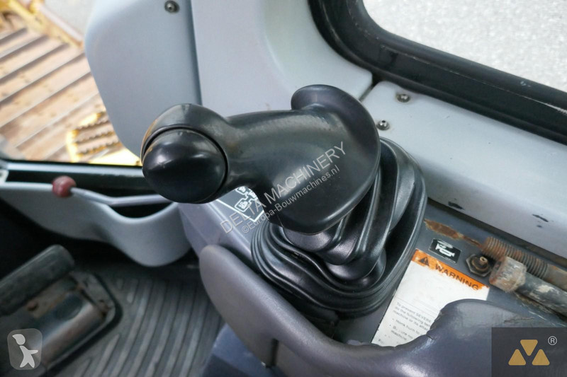 Buldozér Komatsu EO