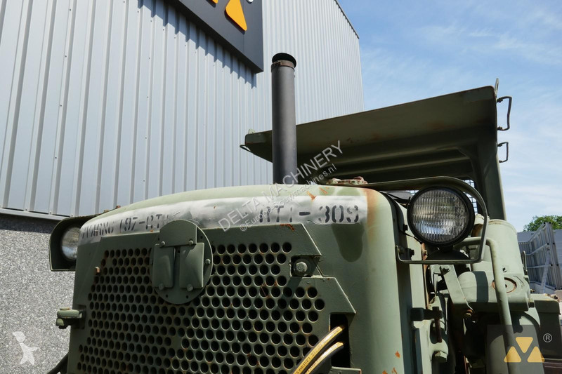 Buldozér Caterpillar Ex-army
