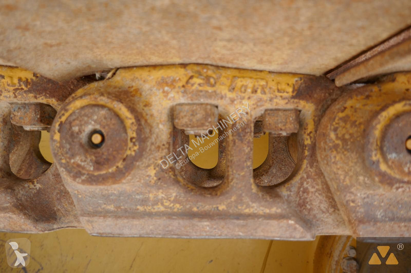 Buldozer Caterpillar D6T