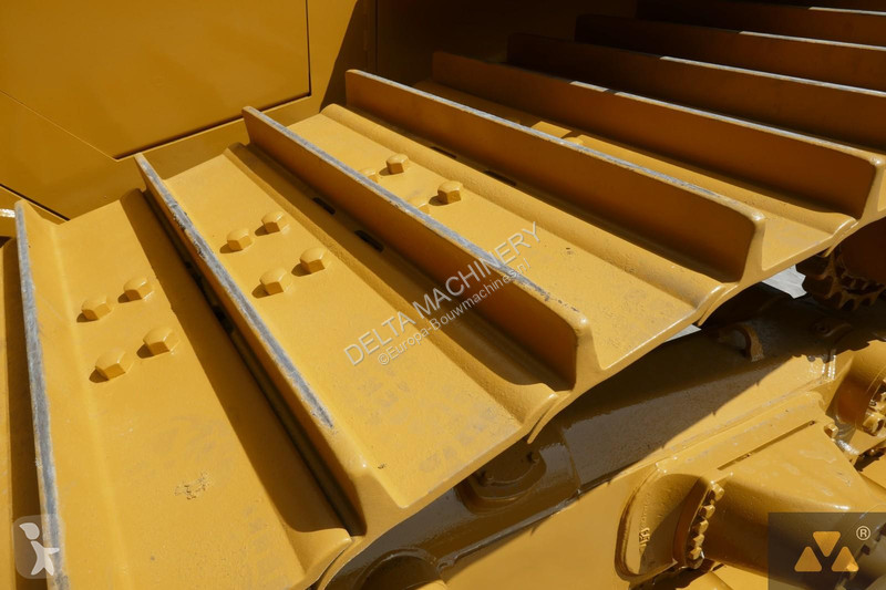 بلدوزر Caterpillar D6T