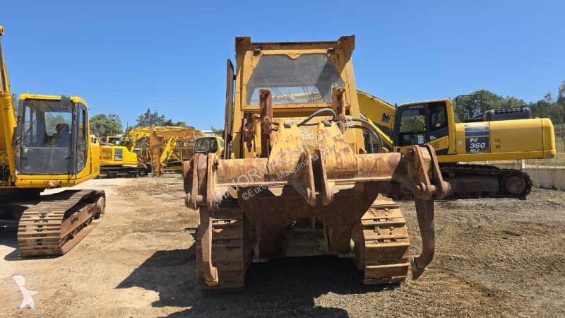Bulldozer Caterpillar