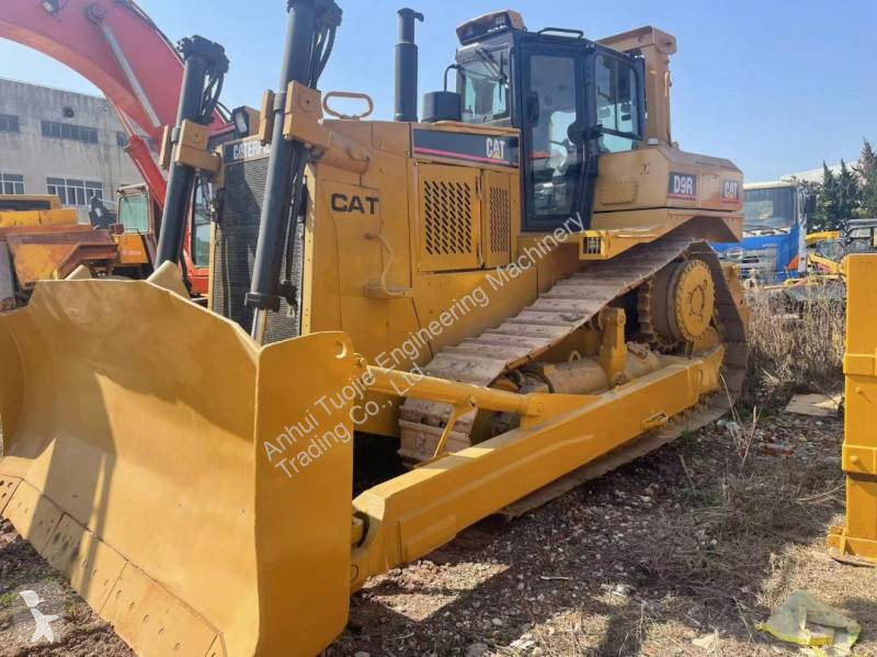 Бульдозер Caterpillar
