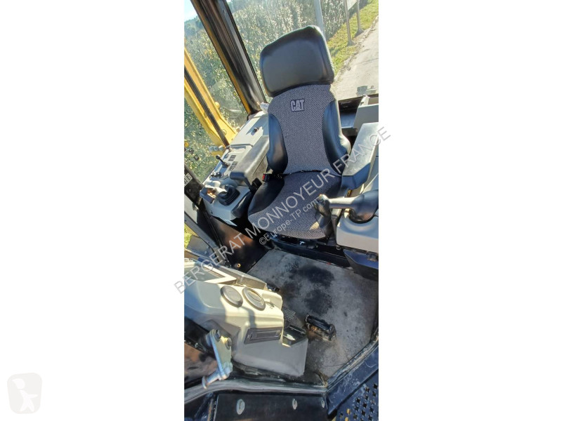Bulldozer Caterpillar D6N4F LGP