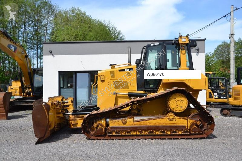 بلدوزر Caterpillar D6N