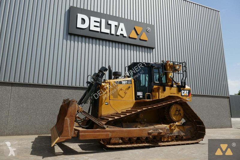 Buldozer Caterpillar D6T