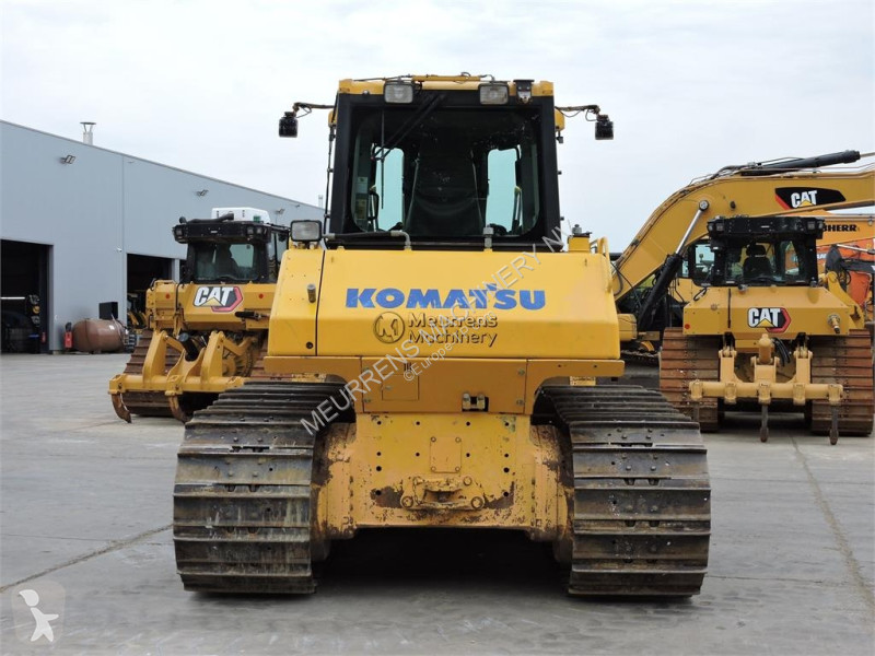 Buldozér Komatsu D65 PX ripper available