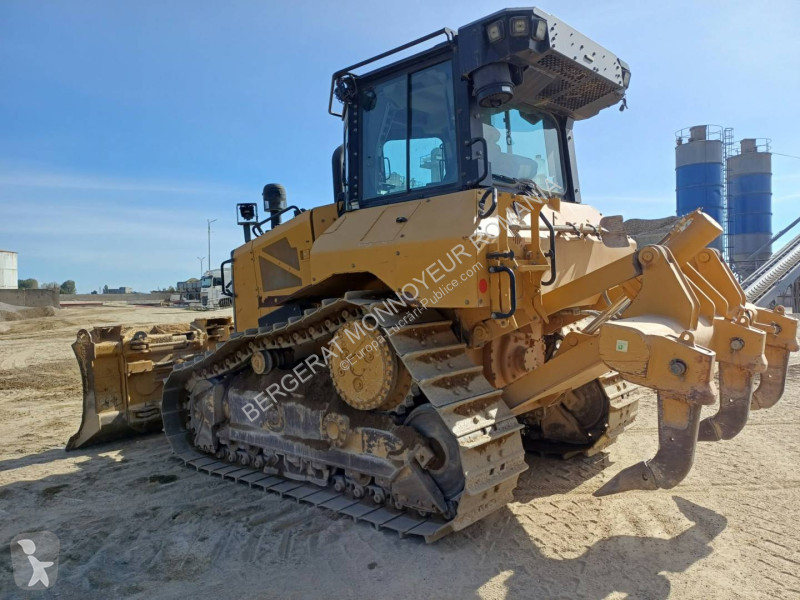 بلدوزر Caterpillar D5-17VP