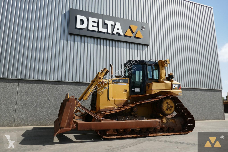 Bulldozer Caterpillar D6T