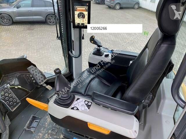 Bulldozer Dressta LiuGong TD-16 N LGP MIETE /...