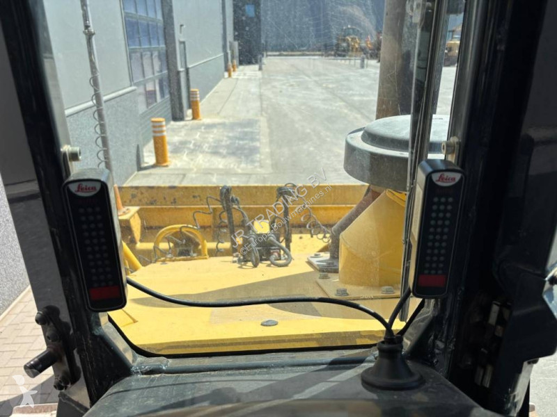 بلدوزر Komatsu EX23 (GPS Prepared)