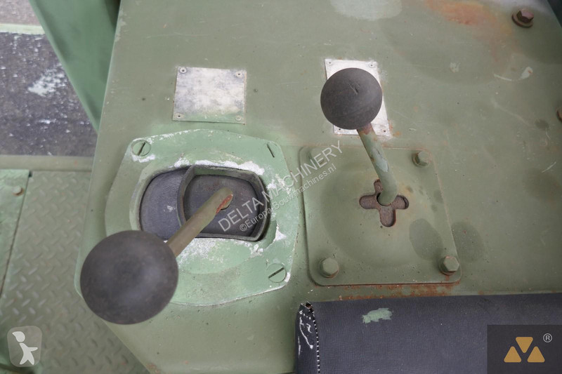 Buldozer Caterpillar Ex-army