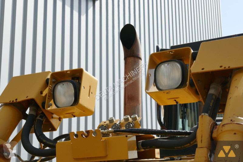 Bulldozer Caterpillar D6T
