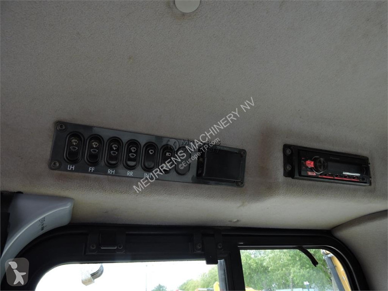 Buldozér Komatsu D65 PX ripper available