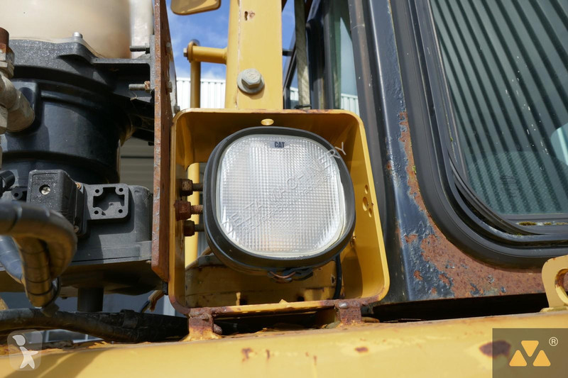Bulldozer Caterpillar D6T